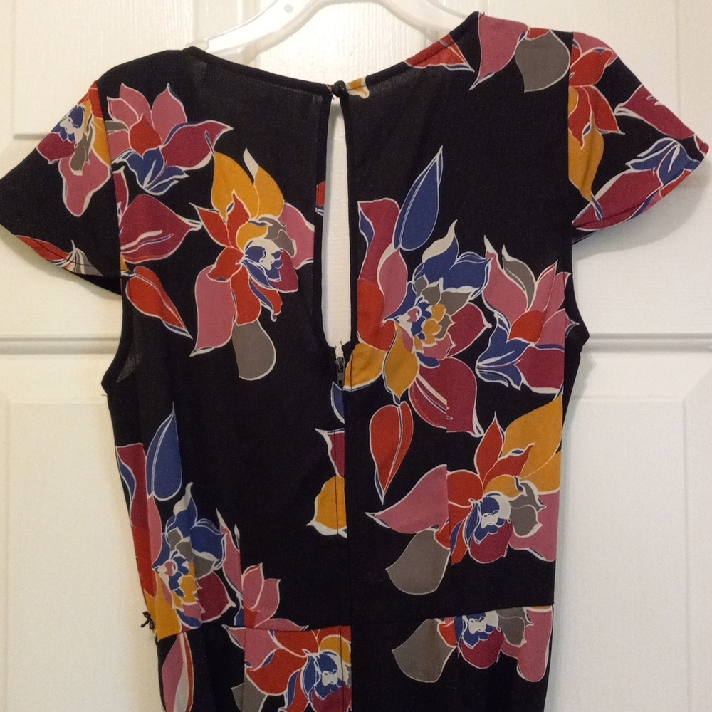 FLOWER DRESS - Picture 5 of 6